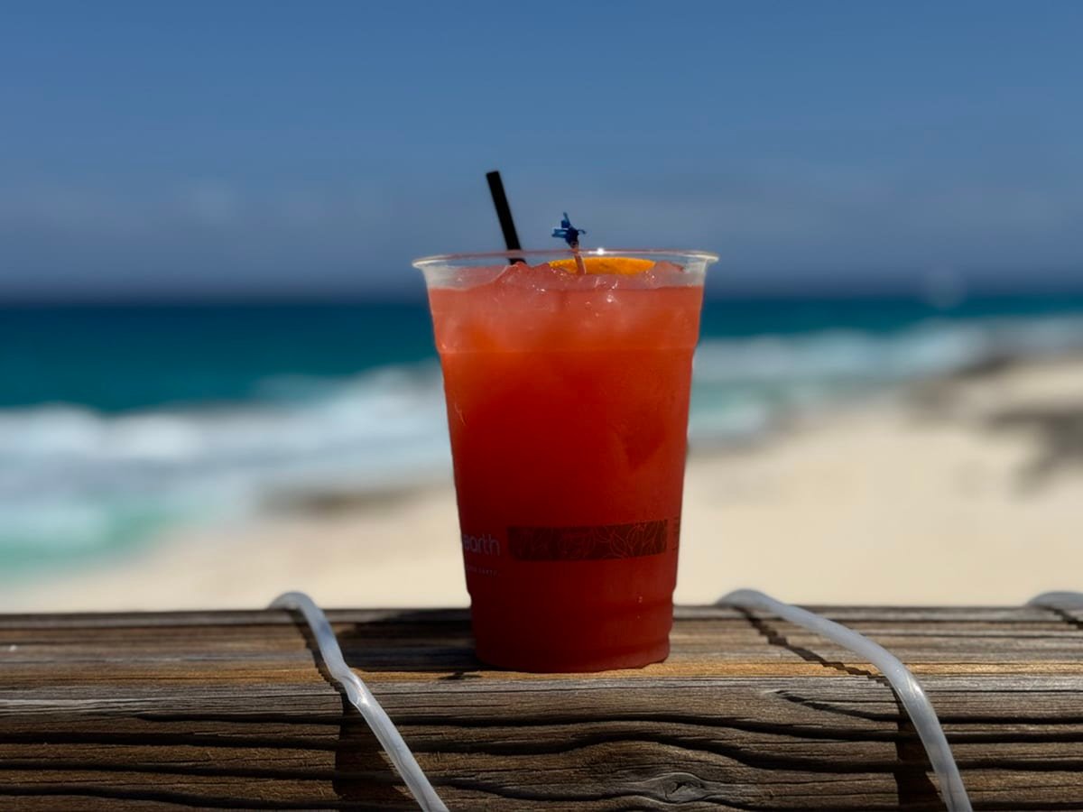 long-island-rum-punch-beach